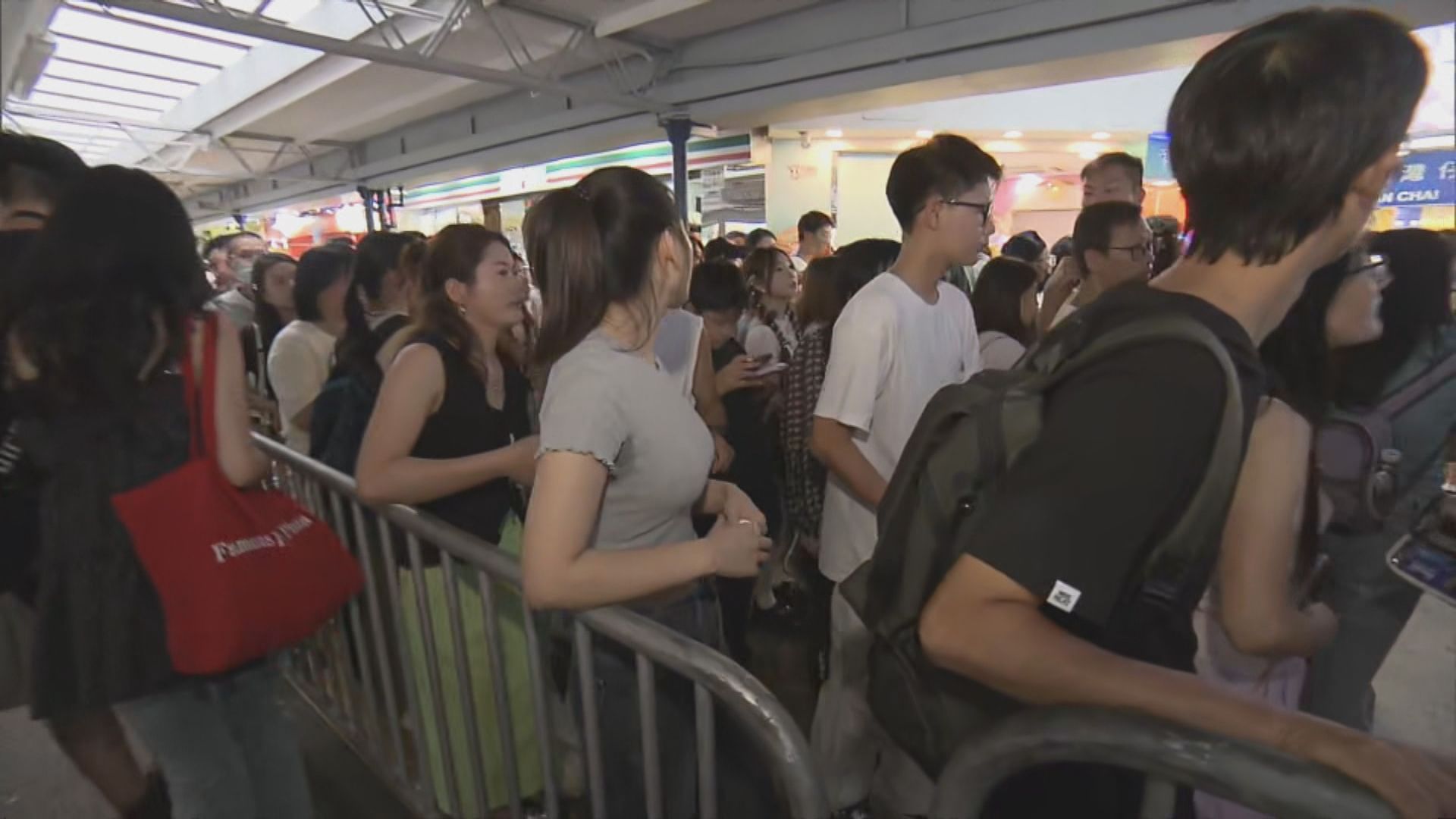 市民免費搭電車渡輪　三千食肆推國慶優惠港人照北上消費