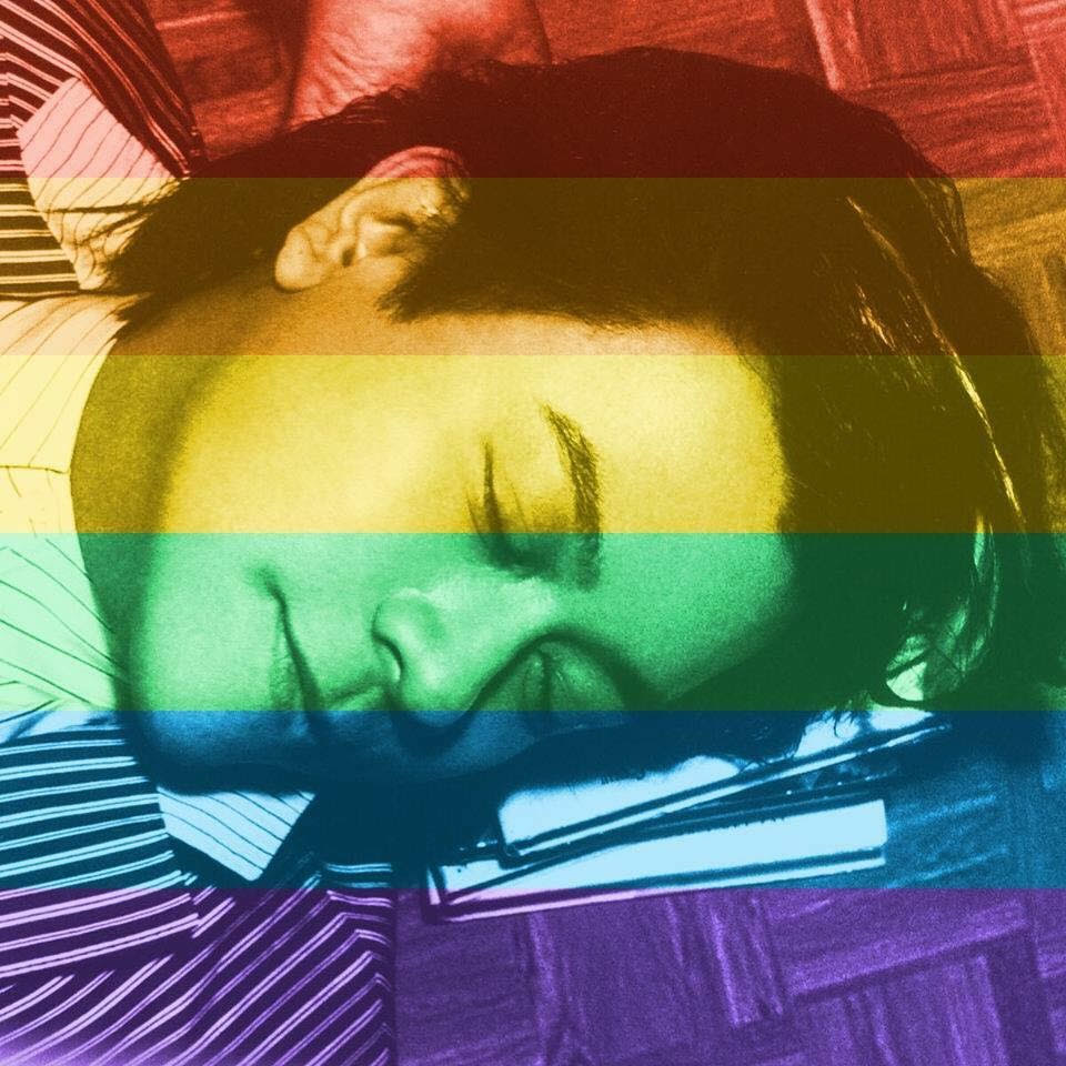 眾星齊換彩虹相賀美同性婚姻合法化