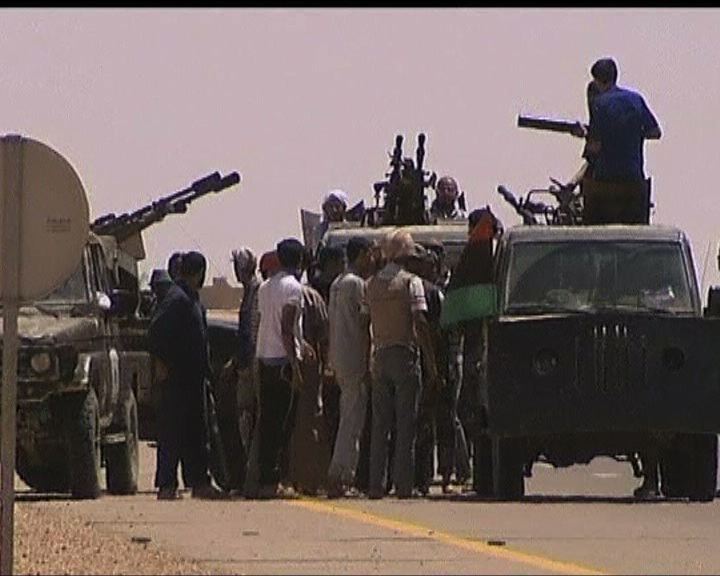 
阿爾及利亞證實卡達菲家人進入境內