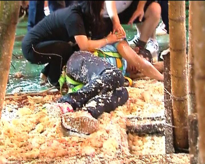 
搶包山工作人員包山墮下受傷