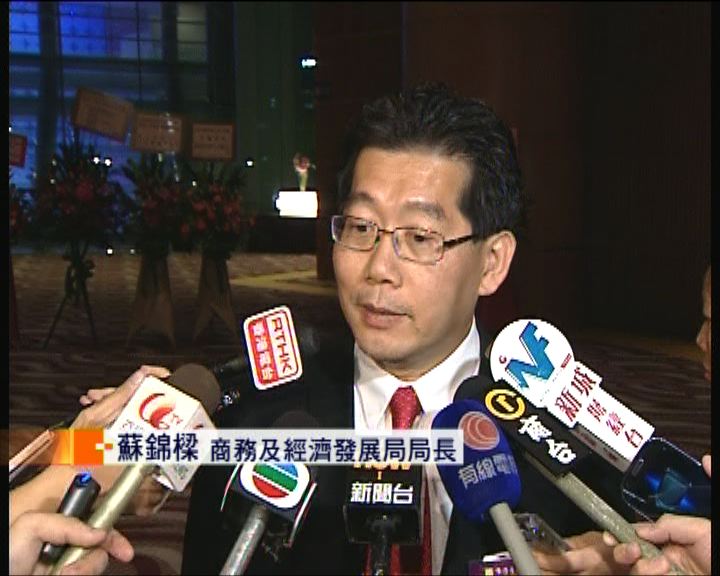 
蘇錦樑：政府不會介入數碼廣播業務