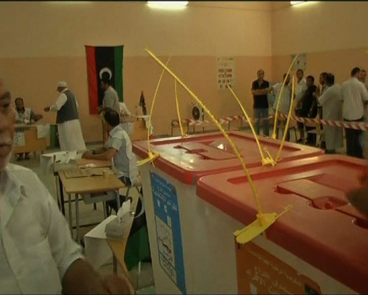
利比亞國會選舉有選票被偷走焚燒