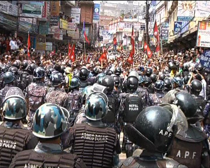 
尼泊爾制憲陷僵局致騷亂