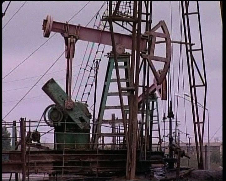 
伊朗石油出口減油價反彈