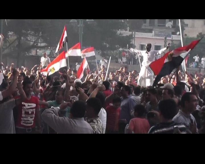 
埃及總統支持與反對者激烈衝突