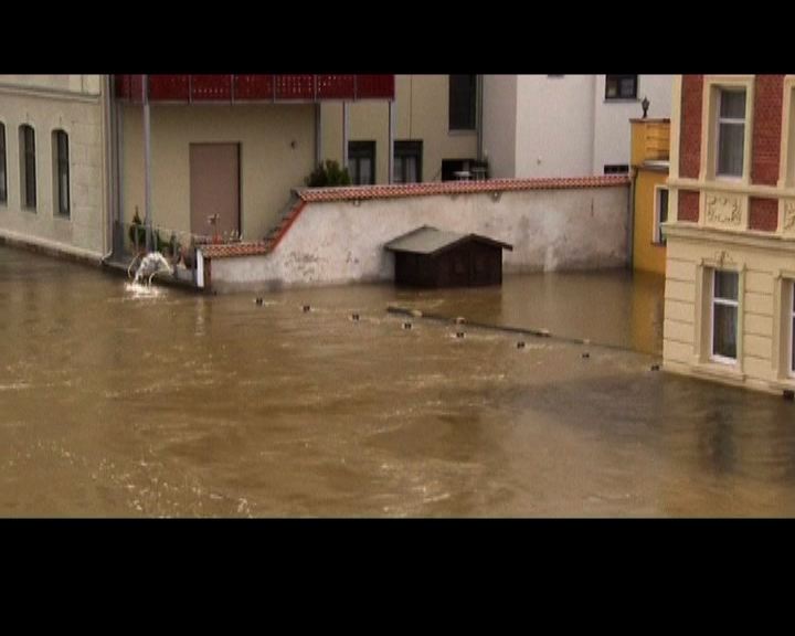
歐洲中部水災持續幾萬人疏散