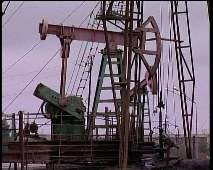 
制裁令伊朗損失逾800億美元石油收入
