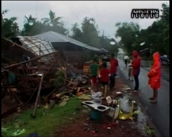 
菲律賓救災混亂未有港人傷亡報告