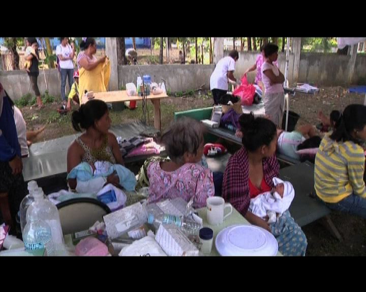 
菲律賓地震災區救援物資短缺