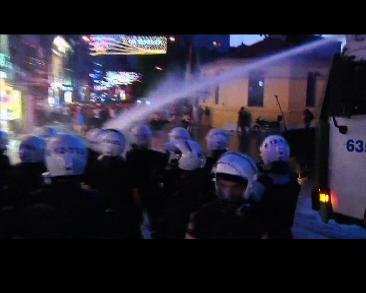 
土耳其警方再度強行清場