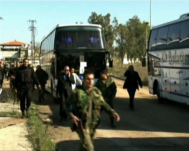 
逾七百居民安全撤出霍姆斯
