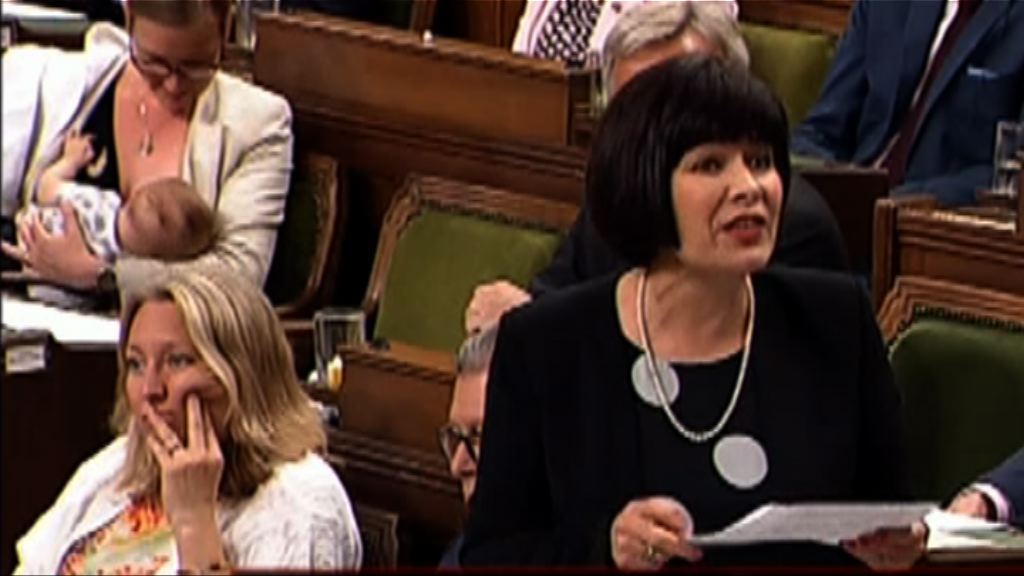 加拿大議員議事堂哺乳惹熱議