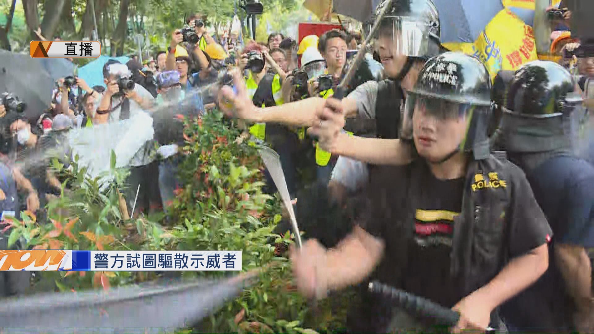 【不斷更新】市民發起「光復上水」遊行後與警方爆衝突