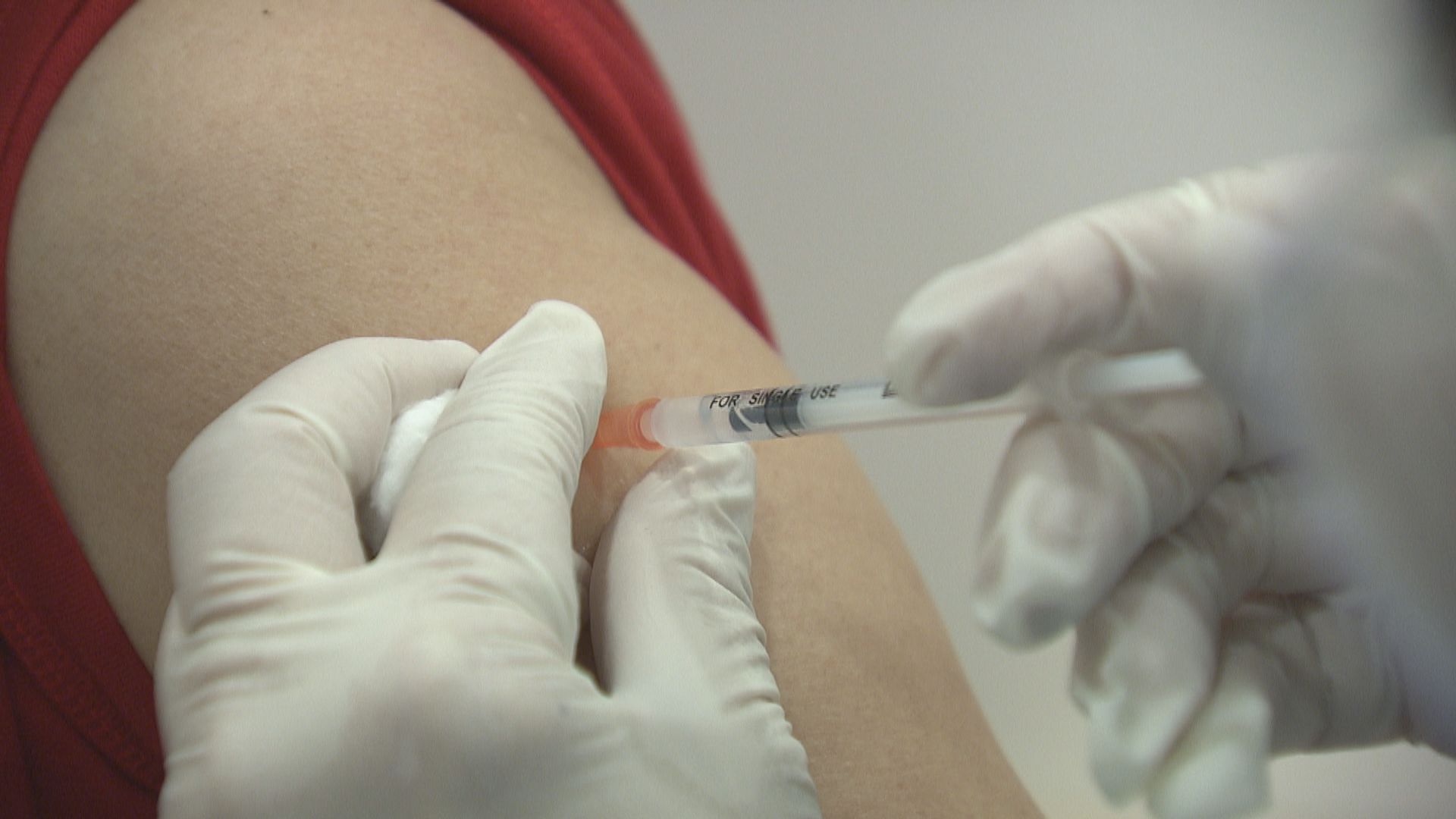 廠商會推抽獎　完成接種兩劑疫苗頭獎一百萬簽帳額