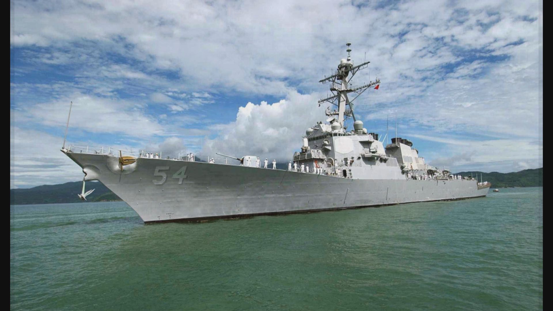 美國軍艦周二通過台海　解放軍批美軍在台海滋事攪局