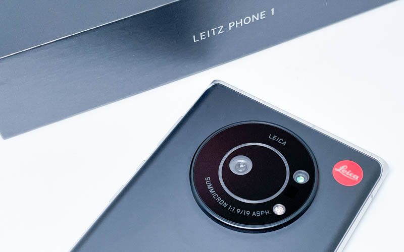 雙指螢幕辨識，Leica 味十足機身，Leitz Phone 1 開箱玩