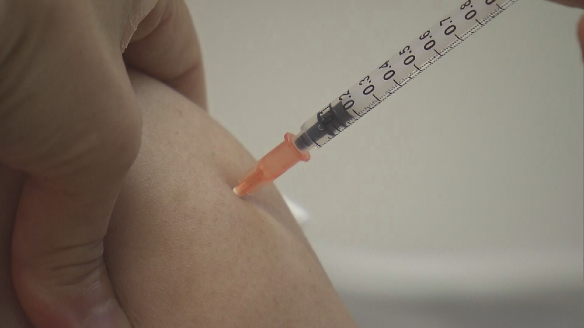 本港已接種806萬劑新冠病毒疫苗 