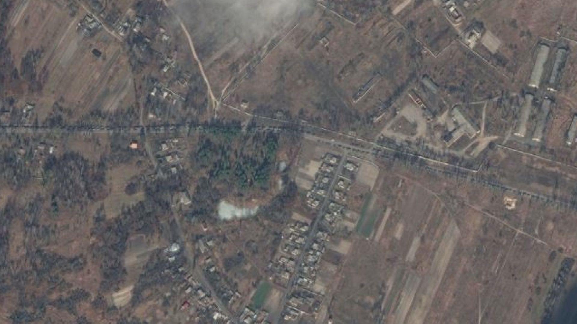 衛星圖片顯示大批俄地面部隊向基輔推進