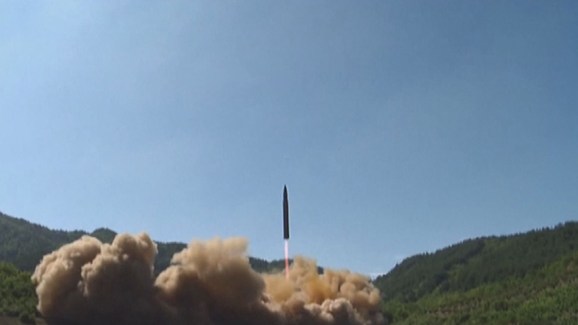 北韓時隔八天再向東部海域發射彈道導彈