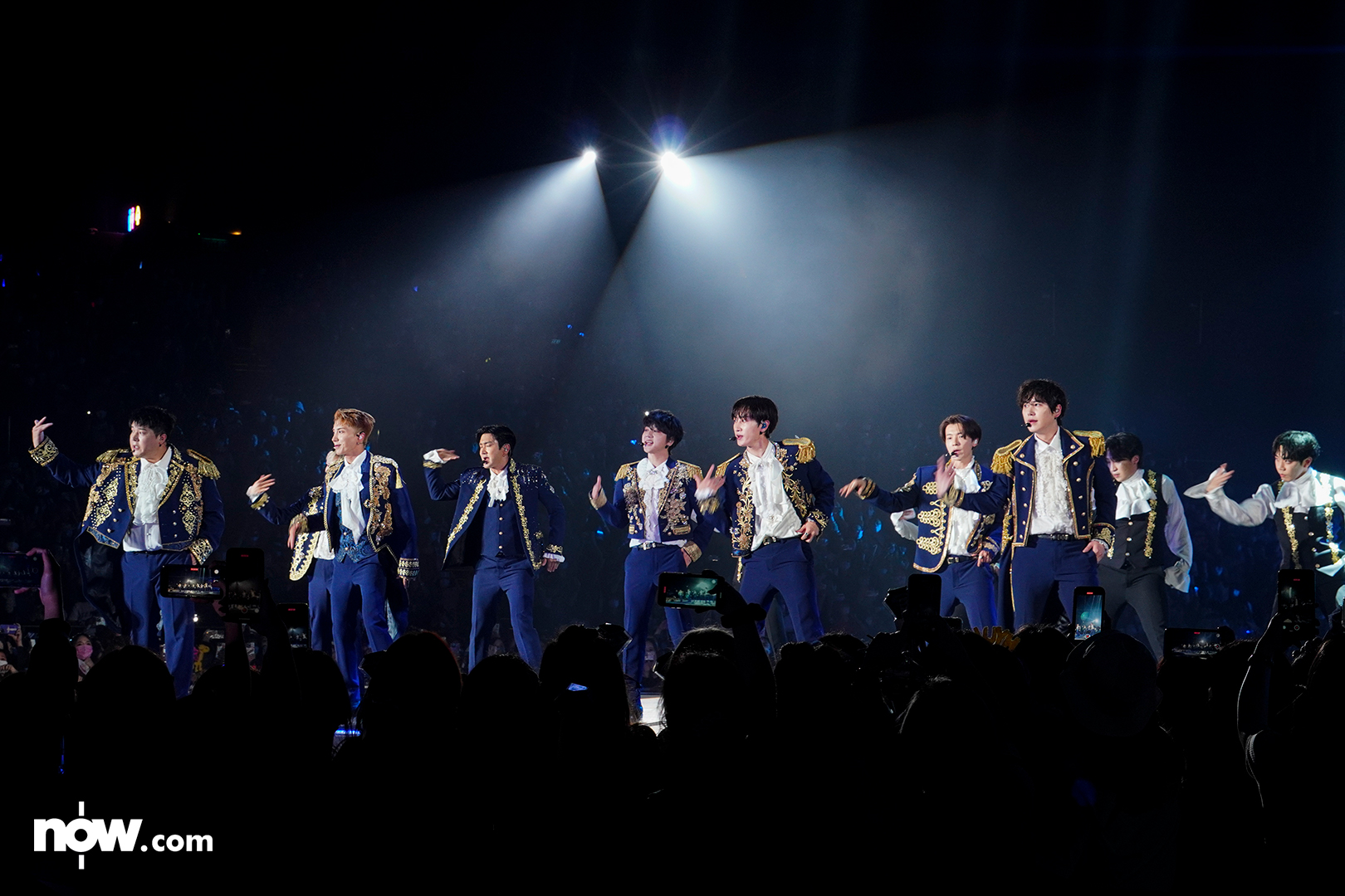 【Super Junior演唱會】8子狂曬廣東話冧粉絲　東海始源利特騷肌大解放　附完整歌單