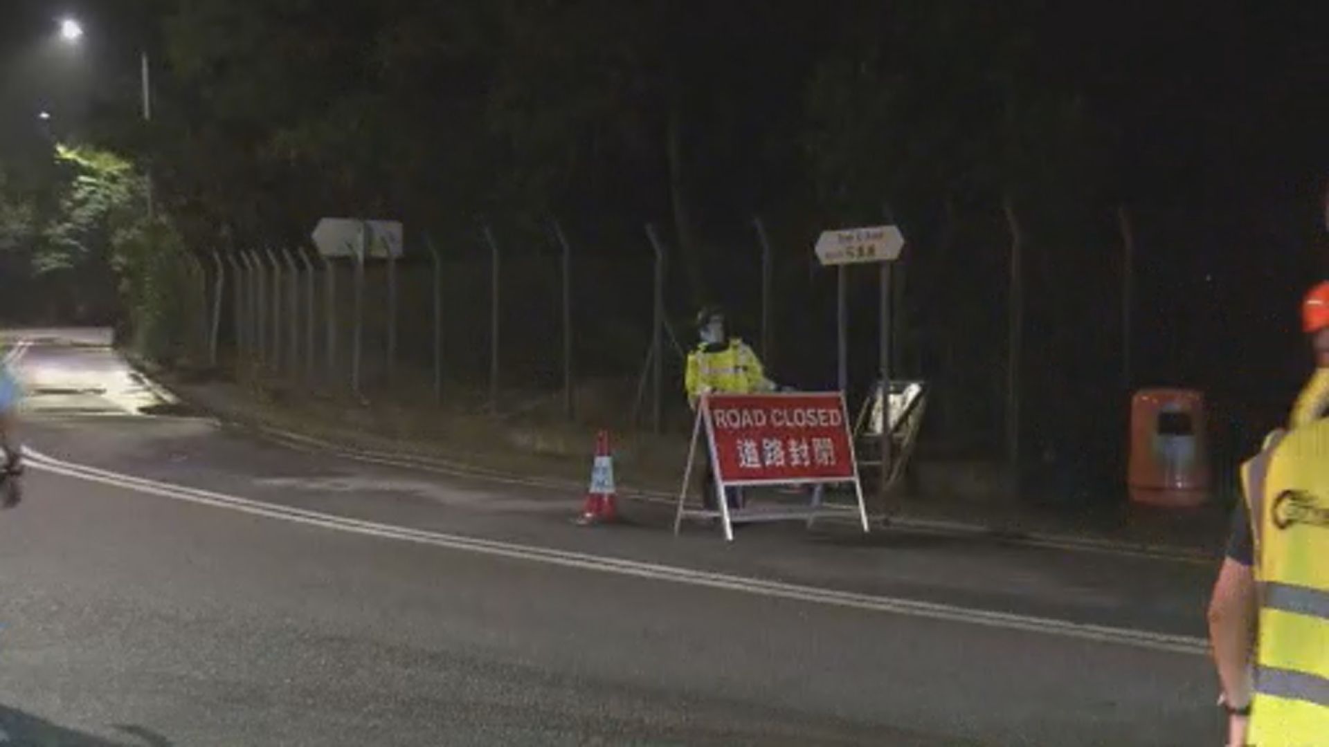 石澳道重開一條行車線 冀明早6時單層巴士可駛經