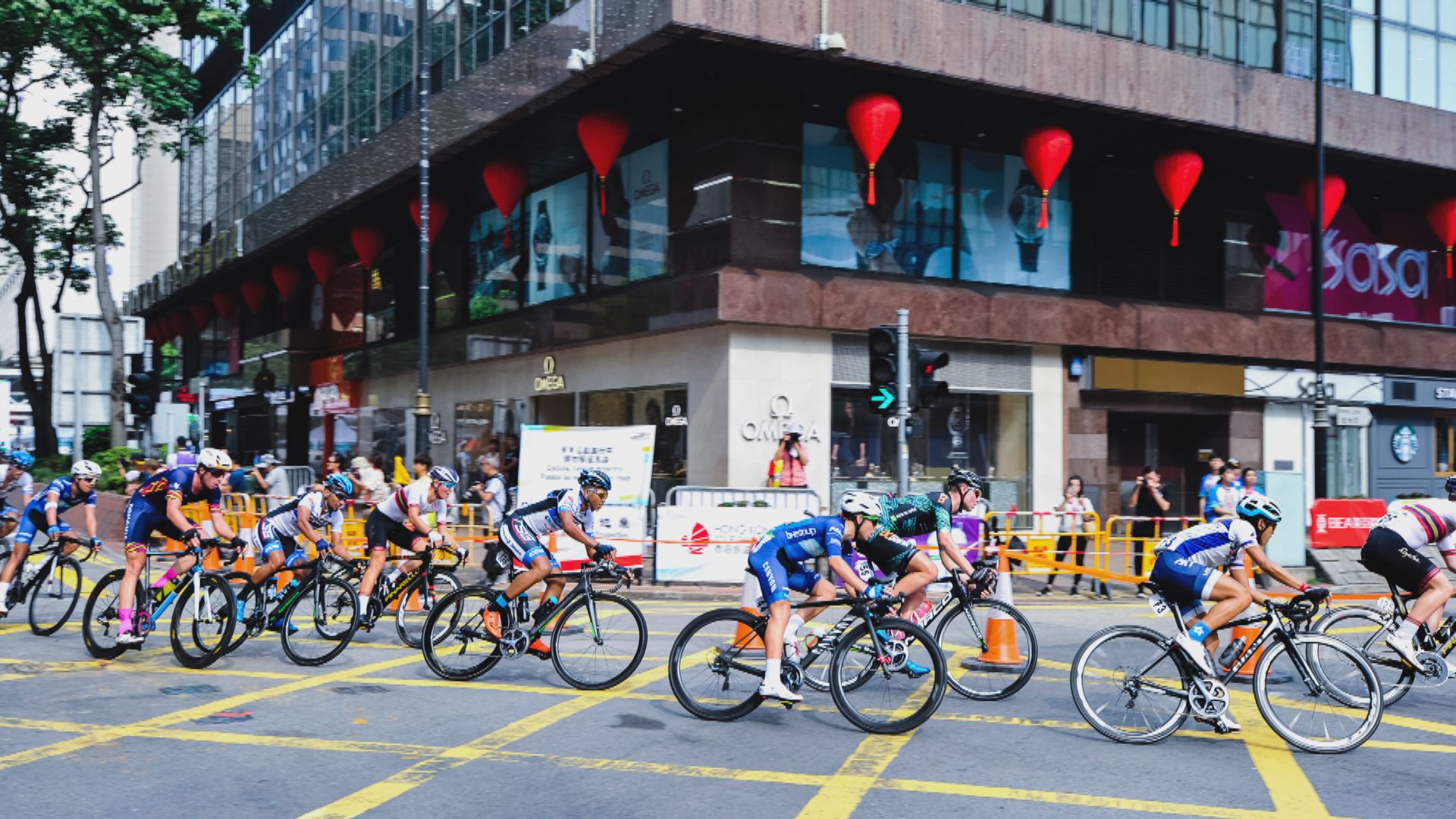 單車節周日舉行 凌晨起分階段封路 多國選手參與