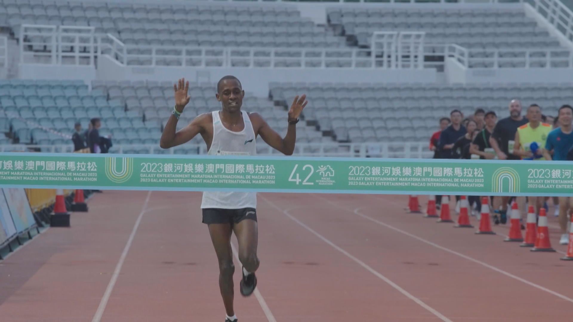 澳門馬拉松 埃塞俄比亞跑手包辦男女子組冠軍