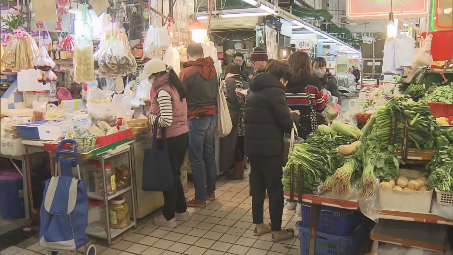 冬至街市略顯冷清 九龍城雞販玲姐：生意大減近一半