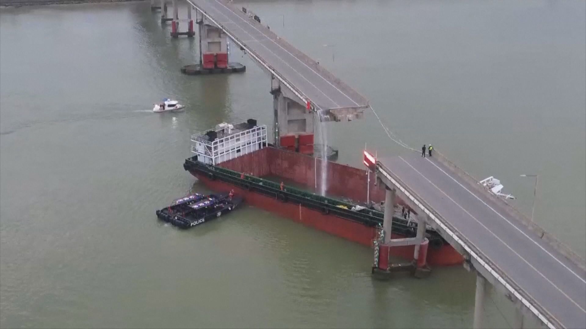 南沙貨船撞斷橋增至五死 當局相信船員操作失當所致
