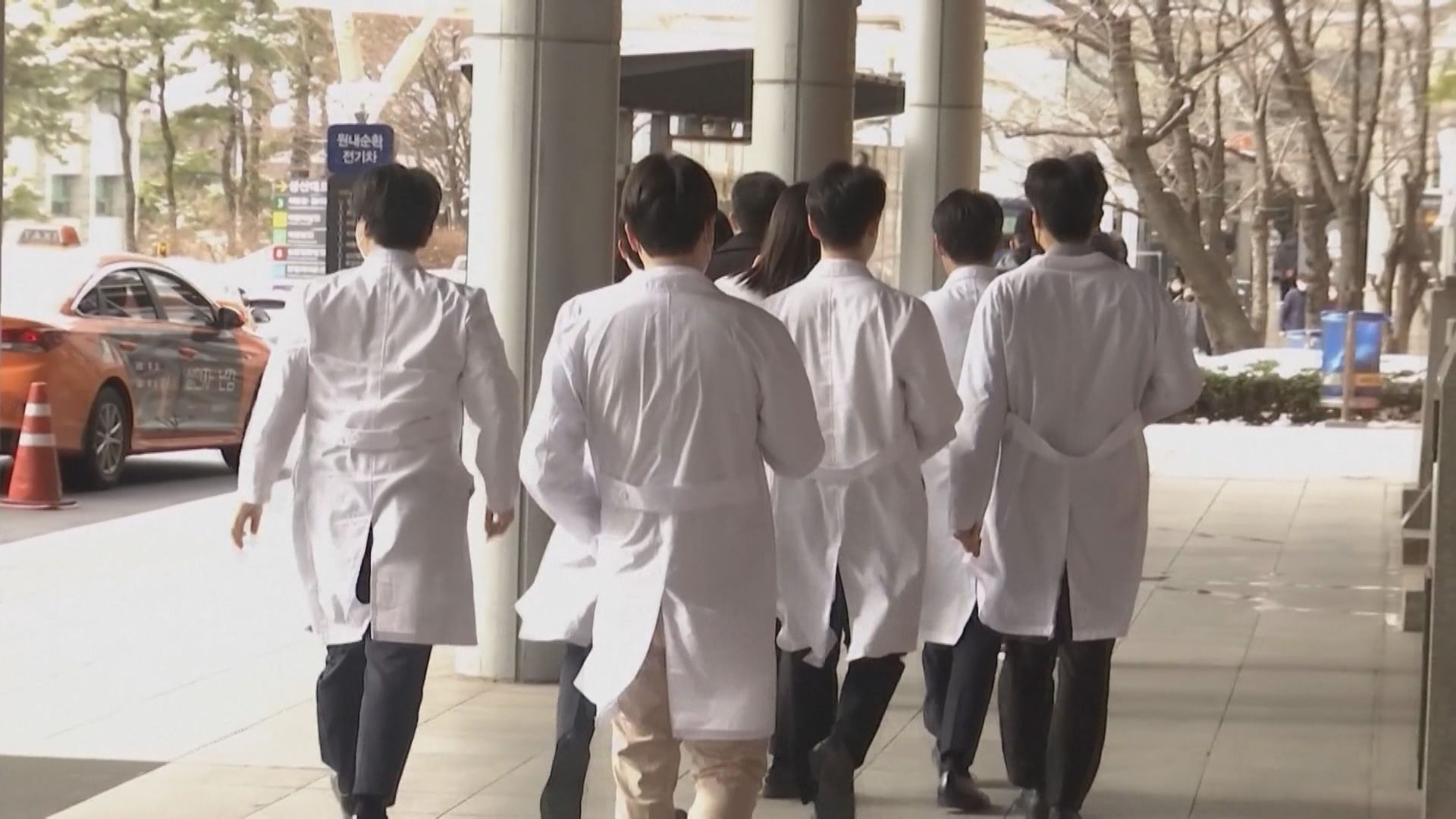 南韓政府承諾辭職醫生在周四前復工將不追究