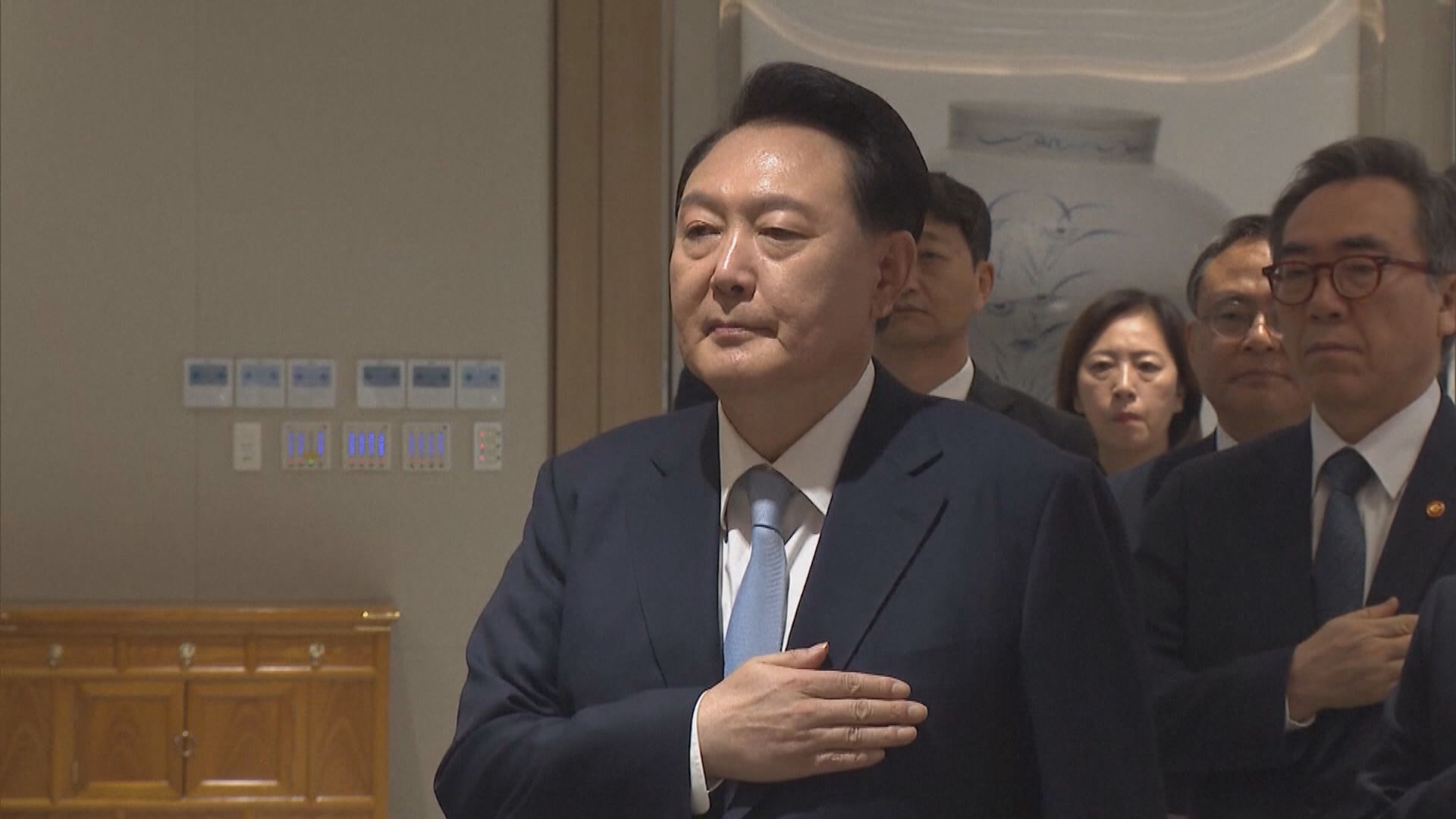 尹錫悅就南韓執政黨上周國會選舉失利致歉