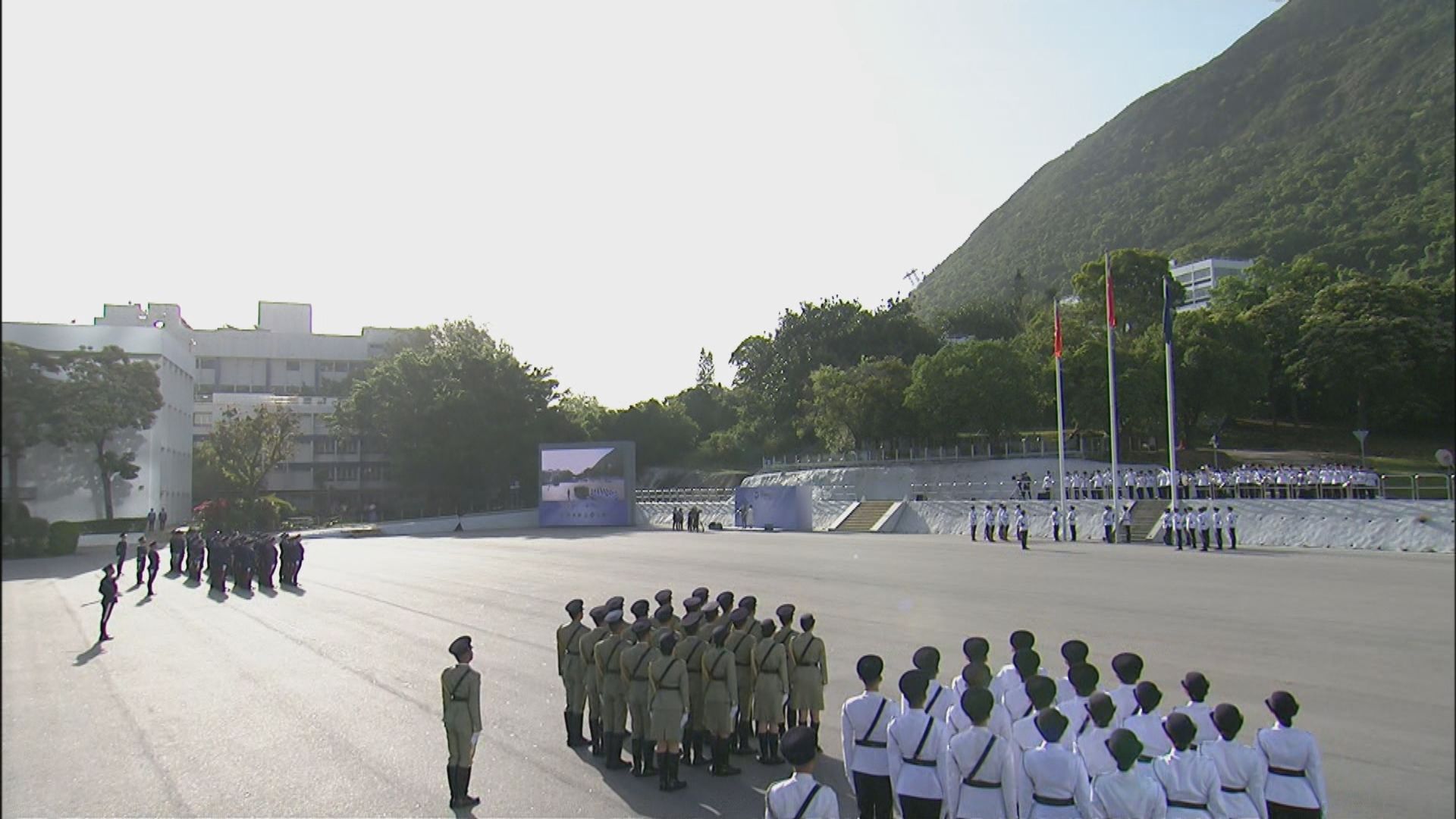 全民國家安全教育日｜保安局率紀律部隊舉行升旗儀式