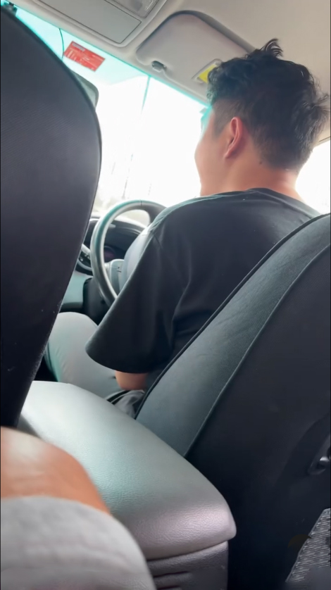 涉事高德司機。(terrylky1127@Threads影片截圖)
