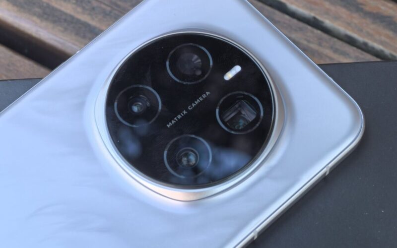 影像實力再進化? HONOR Magic 8 Ultra 有望首發 OV50R!