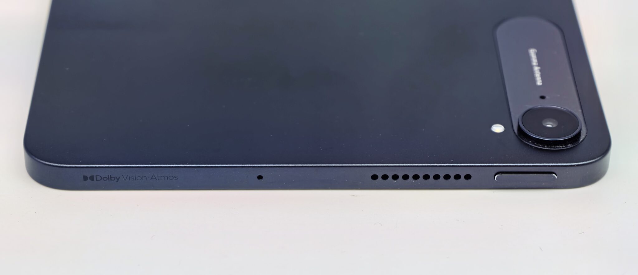 【小米 Pad Mini 測評】挑戰 iPad mini 的輕薄，雙 USB-C 設計小平板體驗!