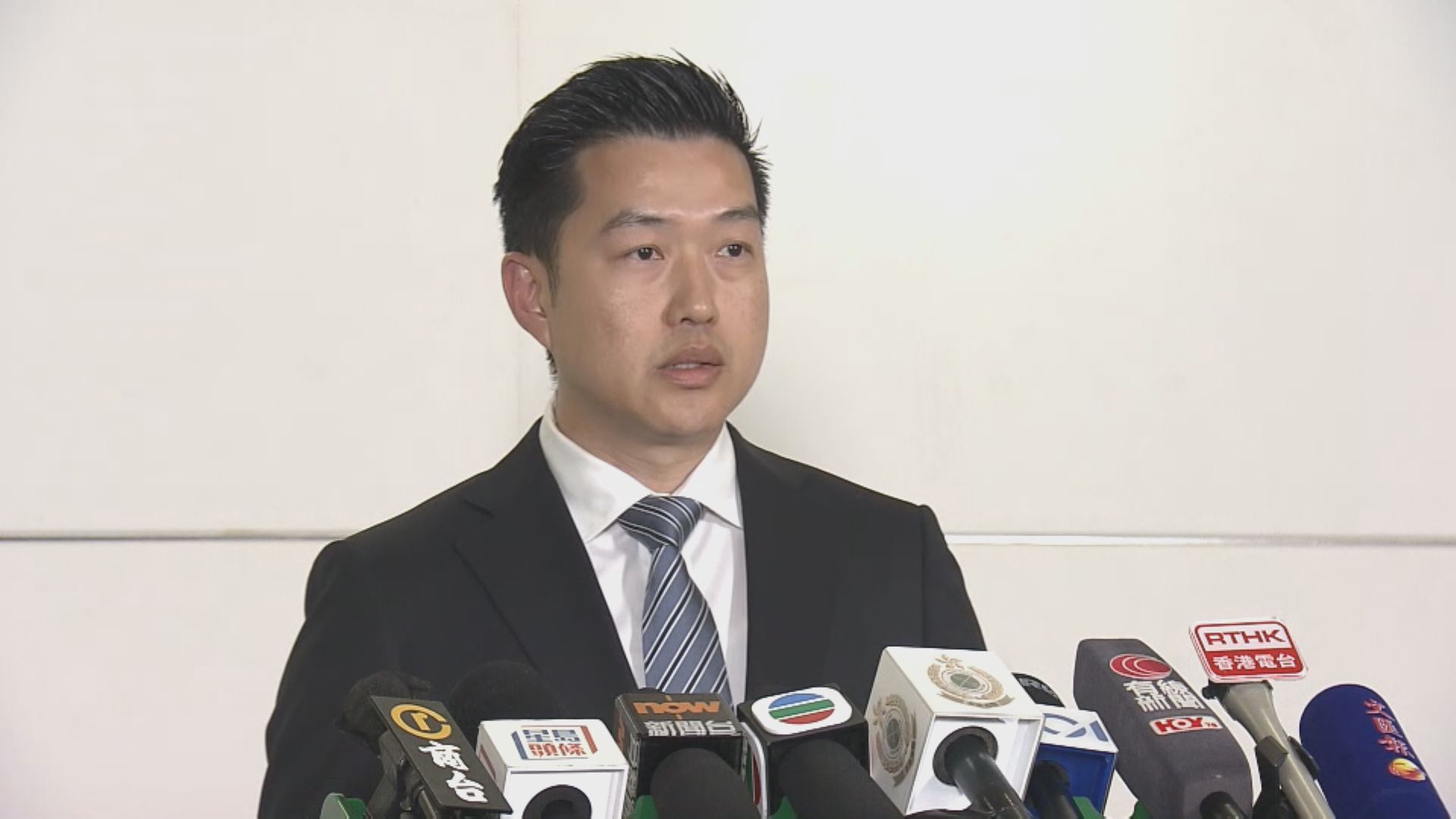 足本全片｜仁滙醫務疑結業　海關記者會交代兩人被捕