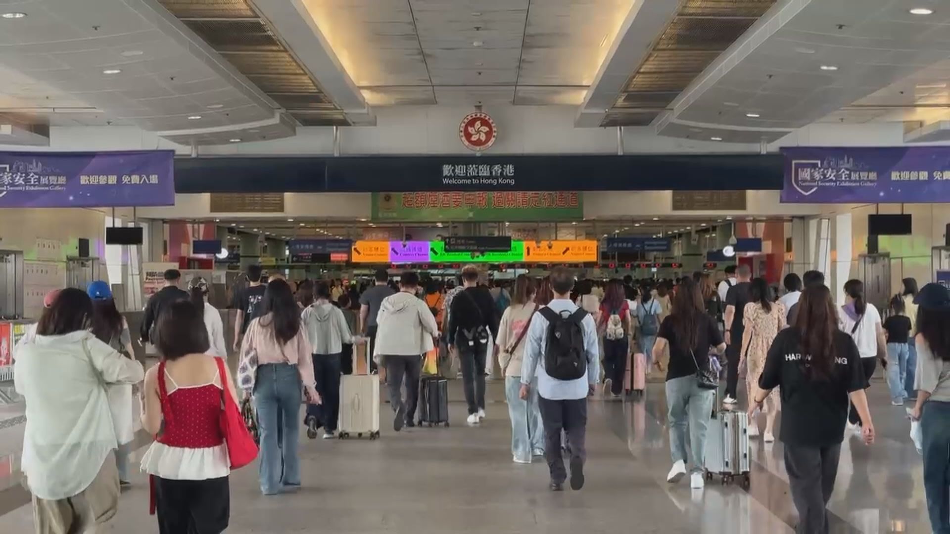 五一黃金周展開內地客湧港　轉攻郊遊露營