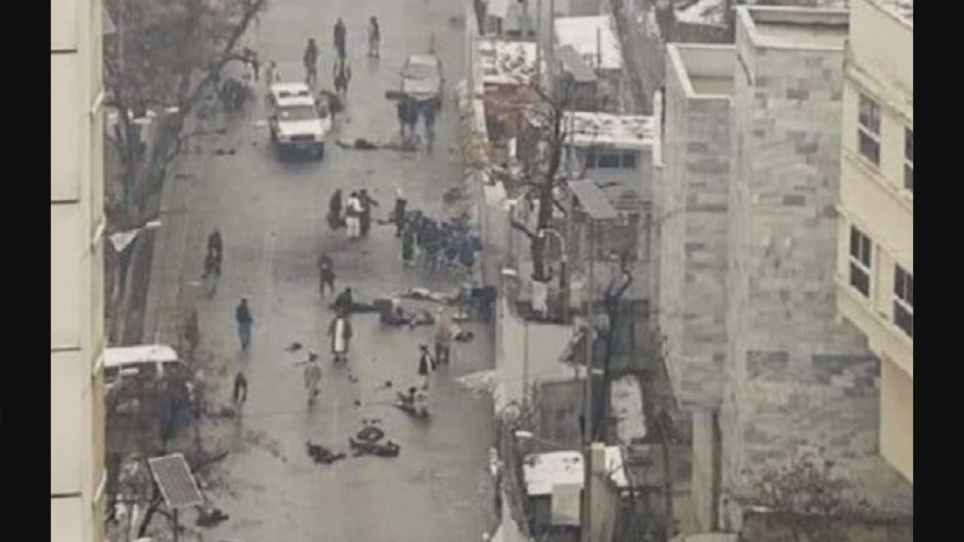 阿富汗外交部大樓外發生炸彈襲擊　多人死傷