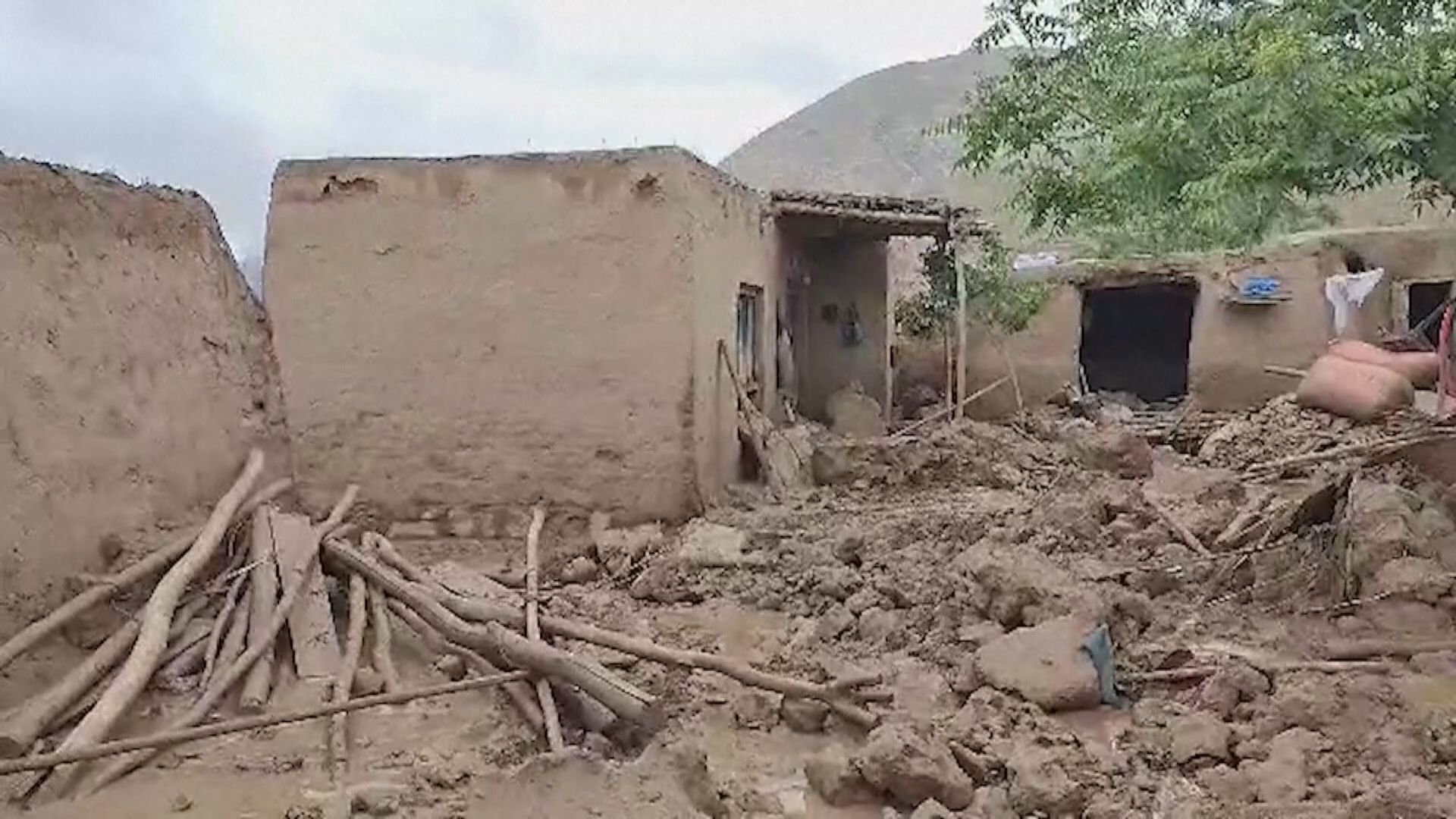 阿富汗暴雨成災 聯合國稱死亡人數增超過三百人