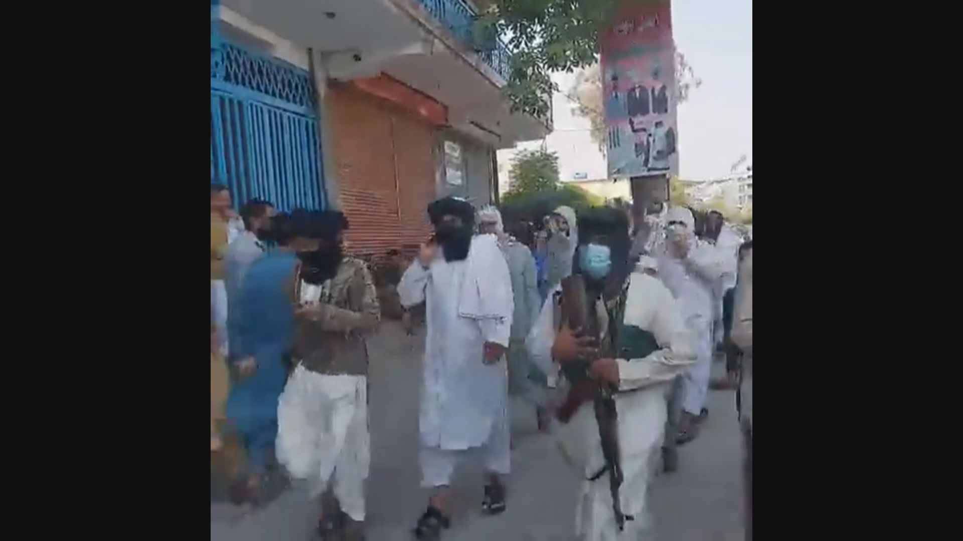 塔利班推進至阿富汗首都　尋求和平交接權力