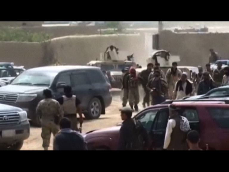 塔利班佔領昆都士軍事基地