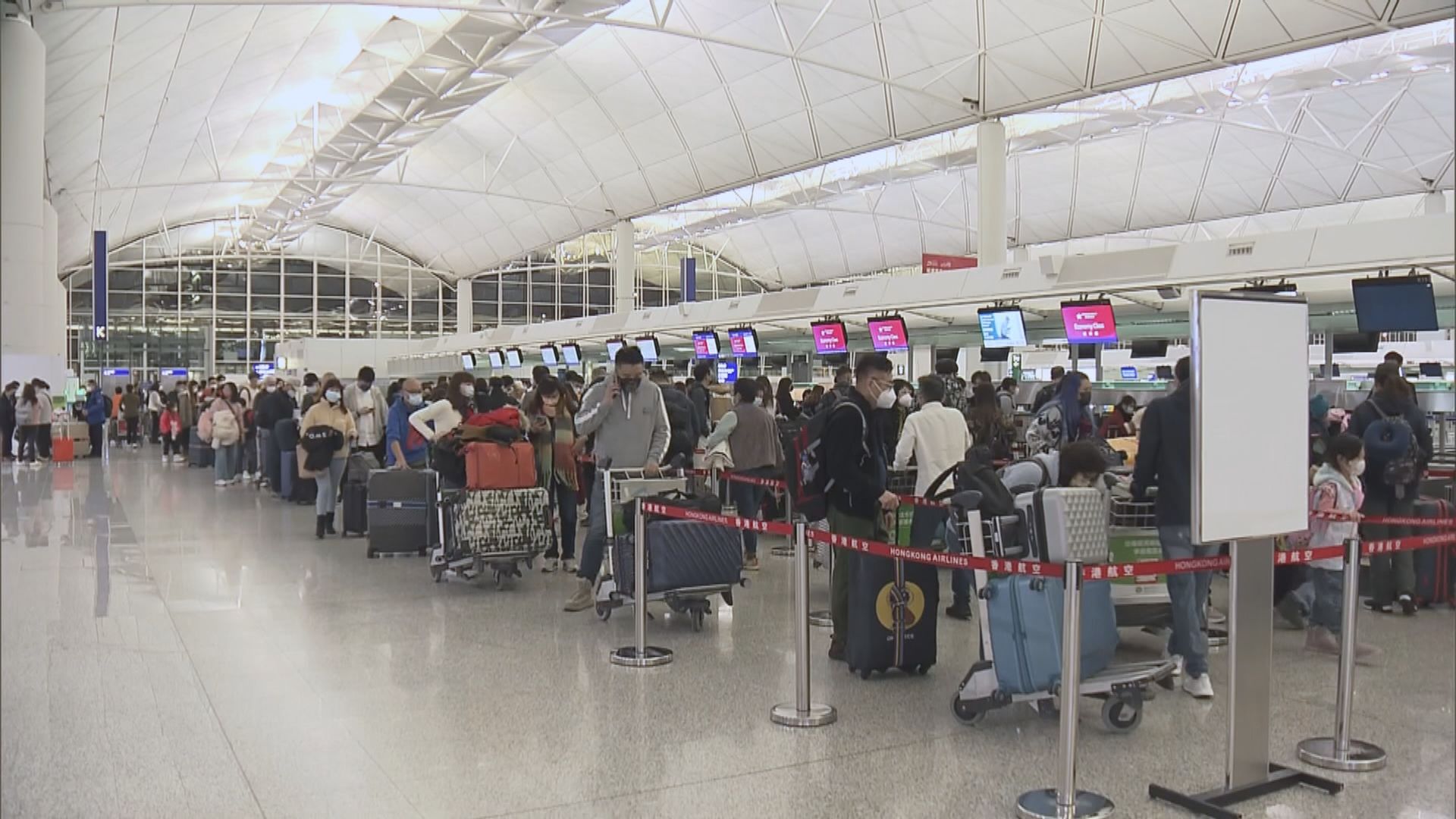 運輸局：香港航班在日本各機場可載客返港　旅議會料三成旅客取消行程