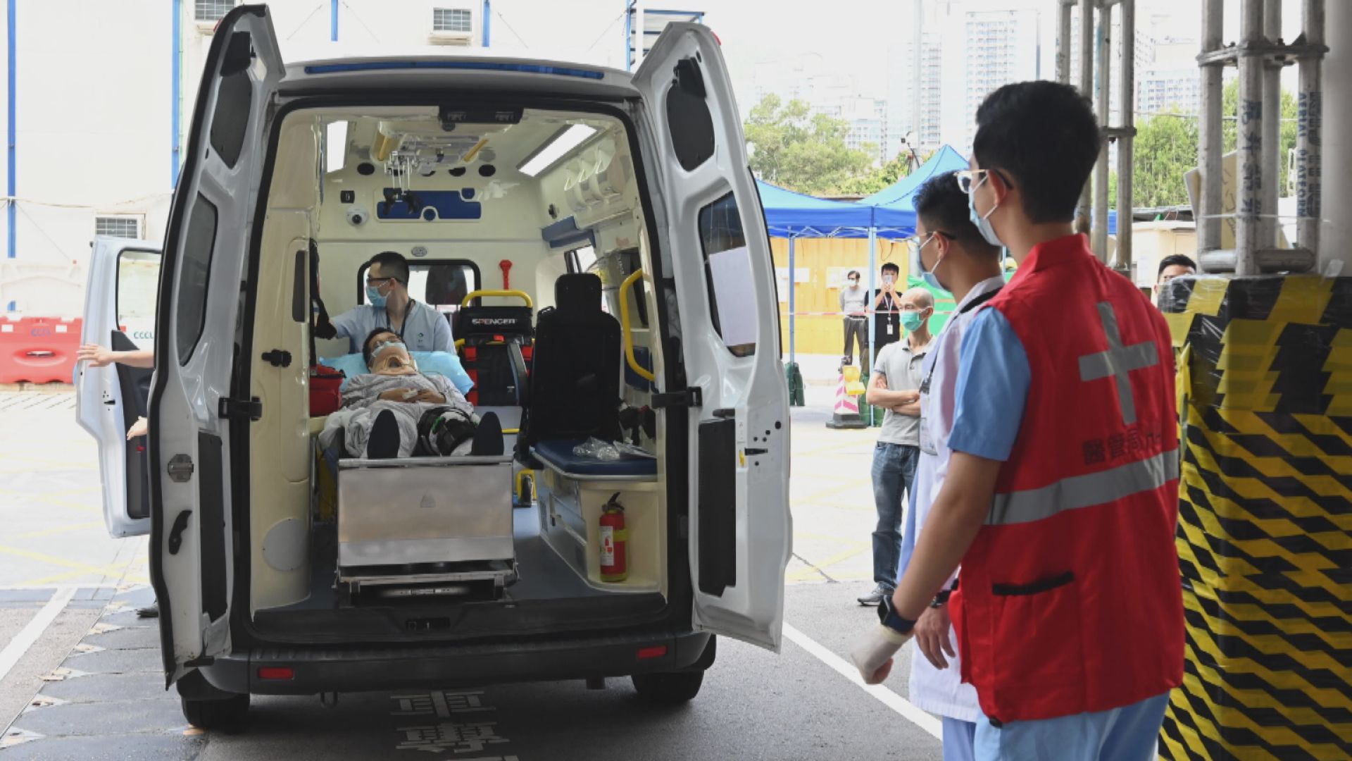 跨境直通救護車服務本月試行　盧寵茂指病人多轉運至屯門醫院