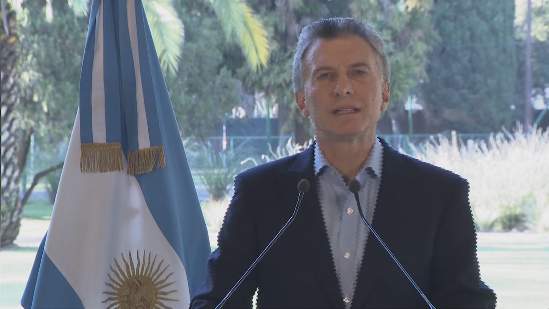阿根廷比索下挫8%　創紀錄新低
