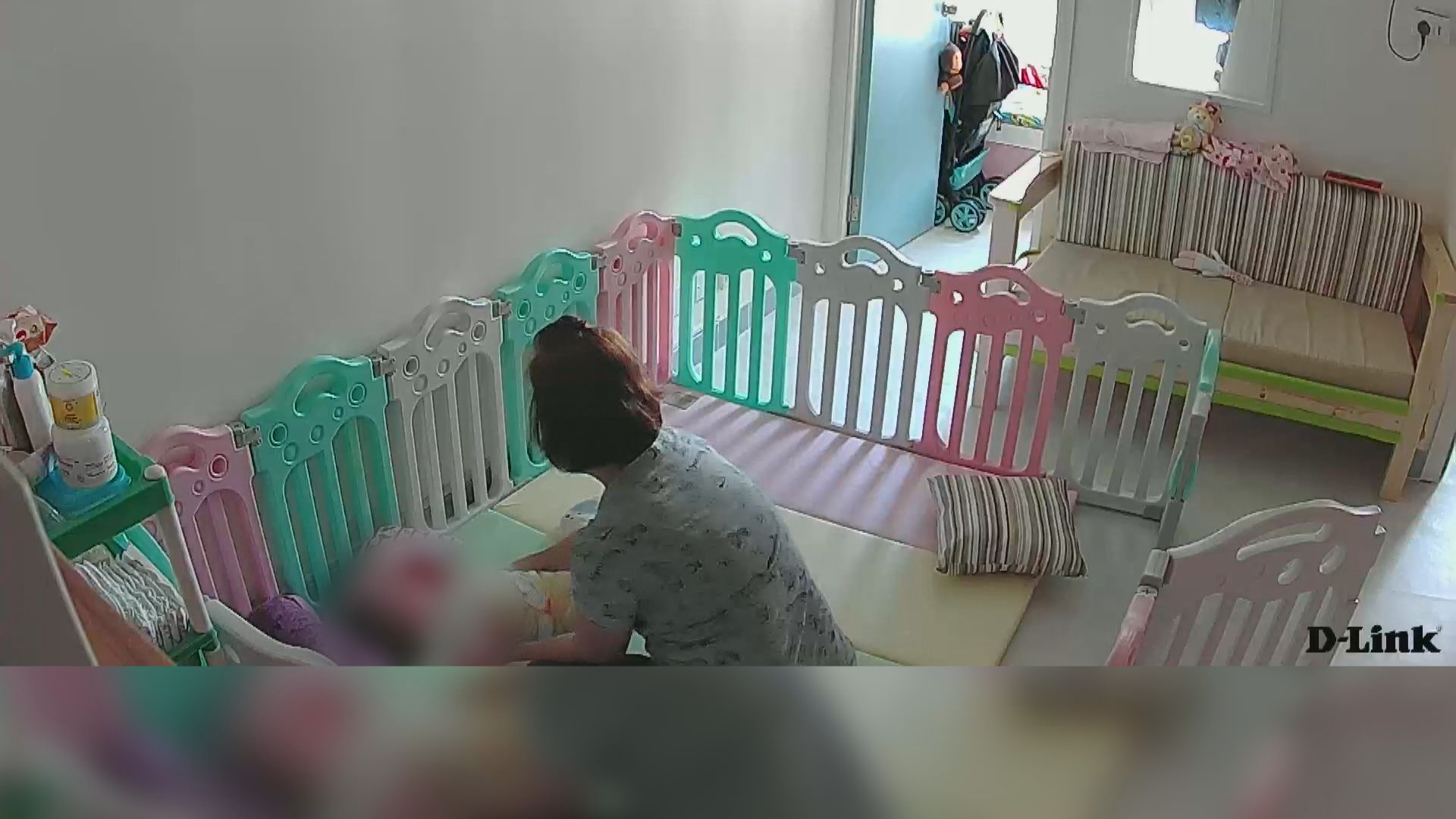 一名本地保母涉虐待8個月大嬰兒被捕