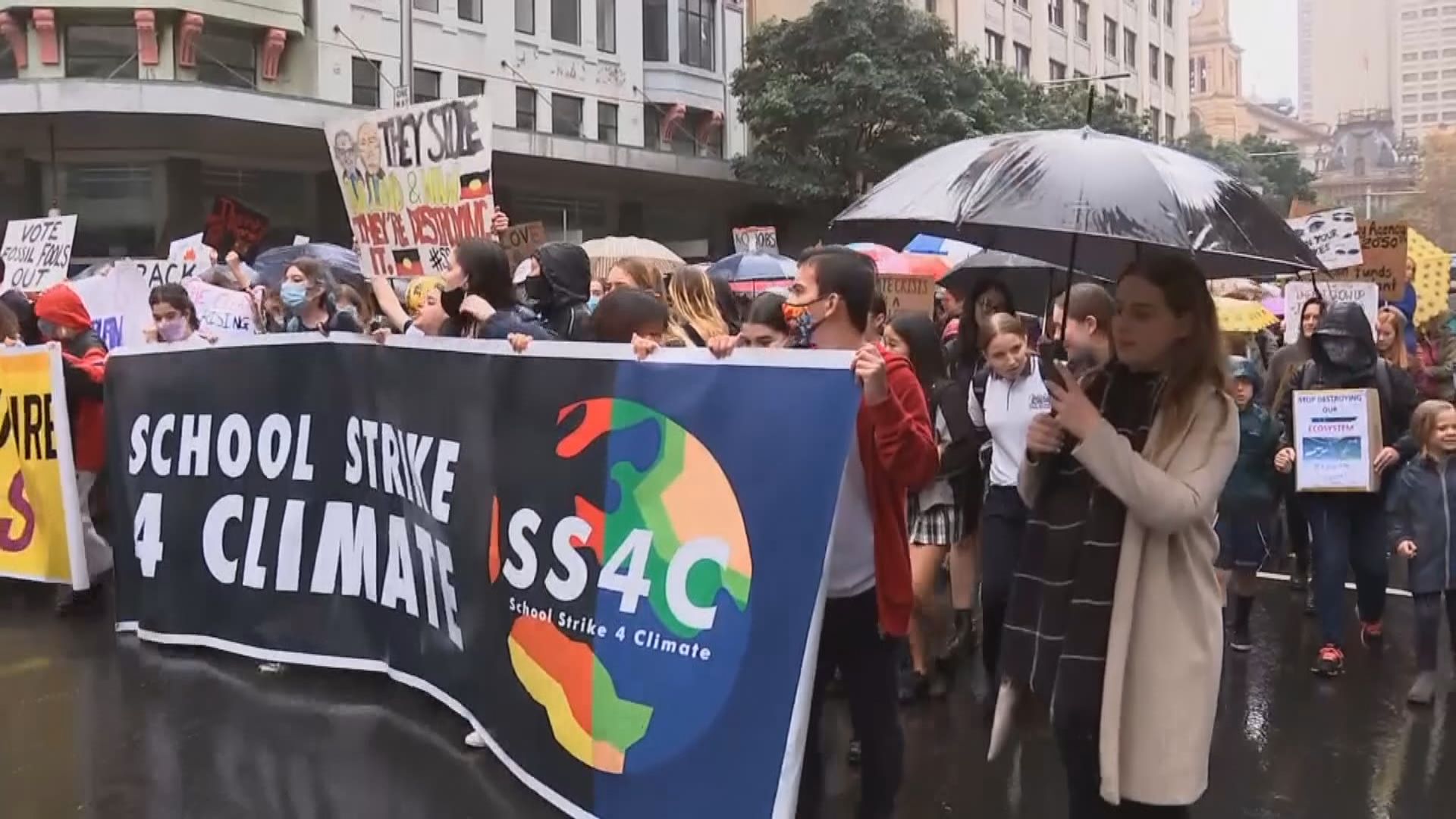 澳洲學生罷課　抗議政府漠視氣候危機