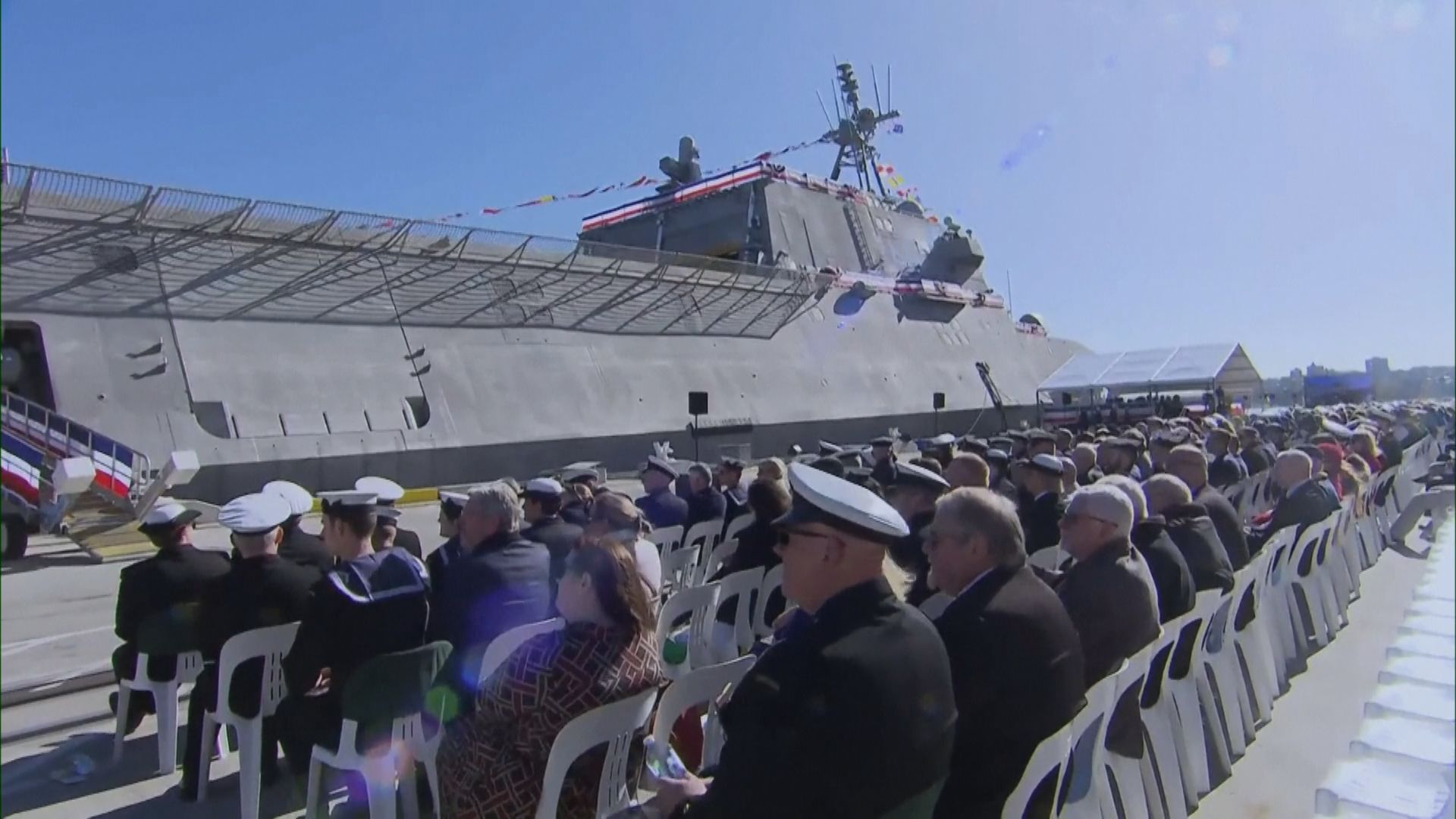 美軍戰艦坎培拉號入列 成第一艘外國服役的美軍軍艦