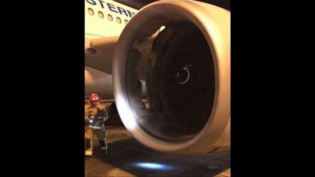 東航客機引擎外殼破損　折返悉尼機場