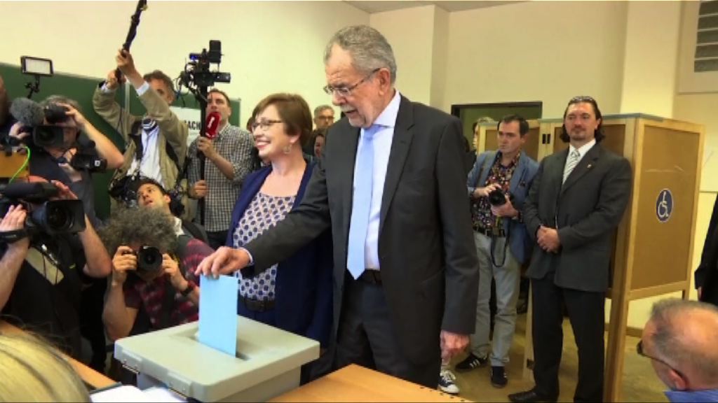 奧地利左翼獨立候選人贏總統選舉