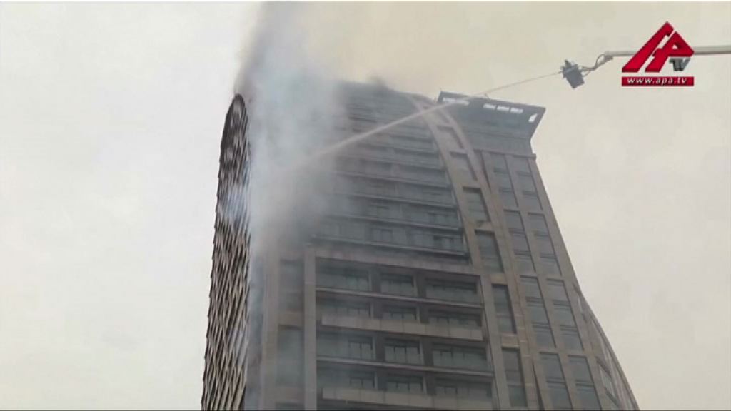 阿塞拜疆摩天大樓失火無人傷